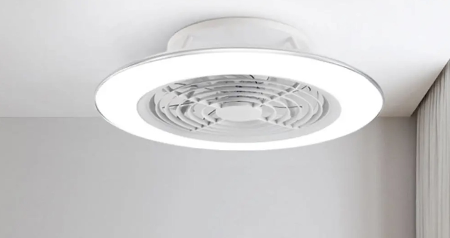 Для жарких дней потолочная лампа со встроенным вентилятором Huizuo  Intelligent Fan Light всего за 86 долларов | Mishka-Shop