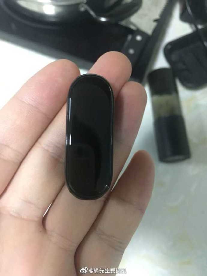 Xiaomi Mi Band 4